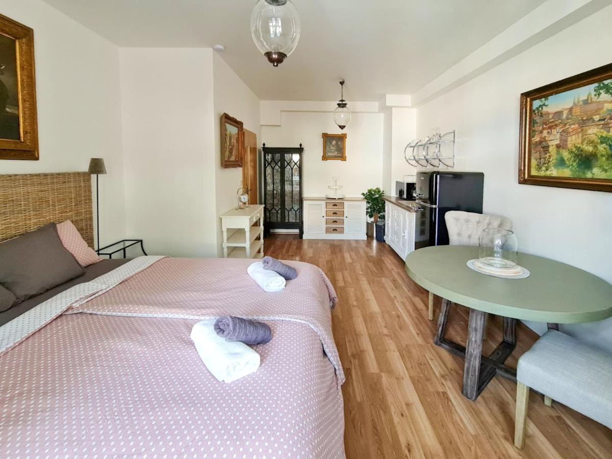 Apartman Praha Brevnov Екстериор снимка