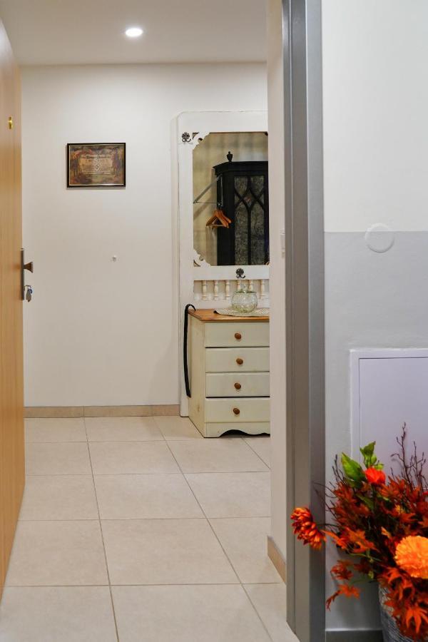 Apartman Praha Brevnov Екстериор снимка