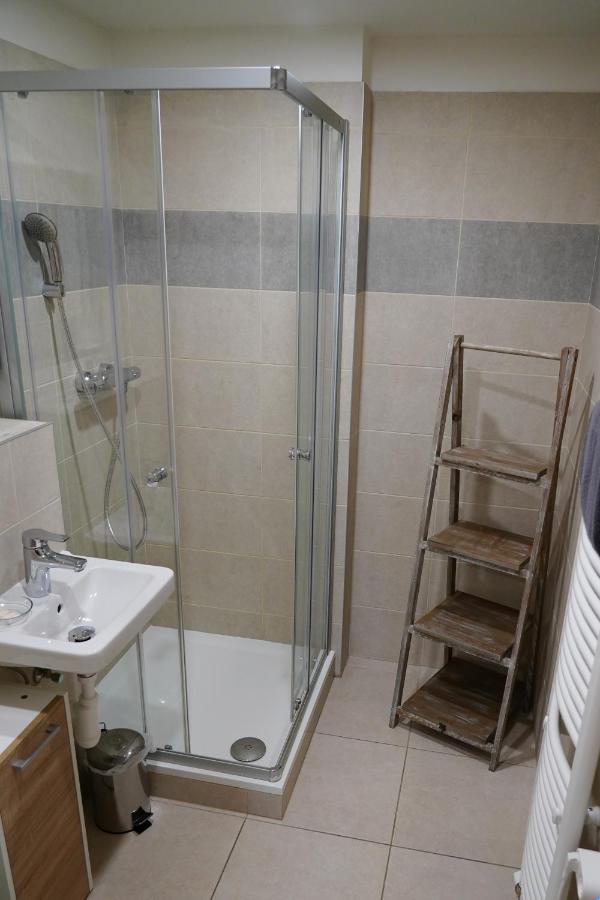 Apartman Praha Brevnov Екстериор снимка